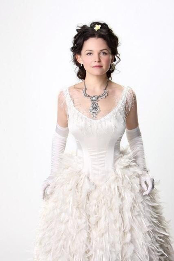 TV Wedding Gowns , TV Wedding Dress , Blair Waldorf Wedding Gown , Dress Inspiration TV , Friends Wedding Gown