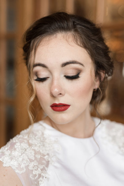 Read more about the article Holiday Makeup Looks 2018