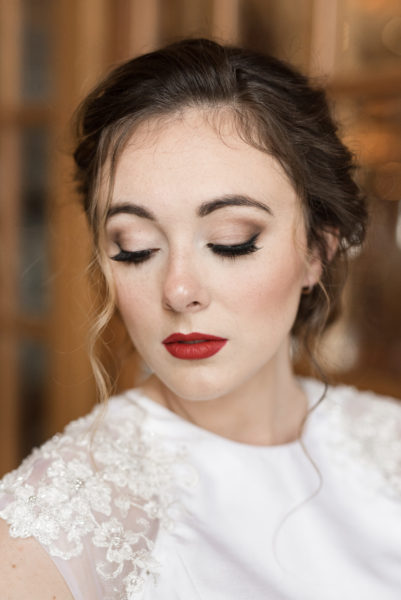 Read more about the article Holiday Makeup Looks 2018