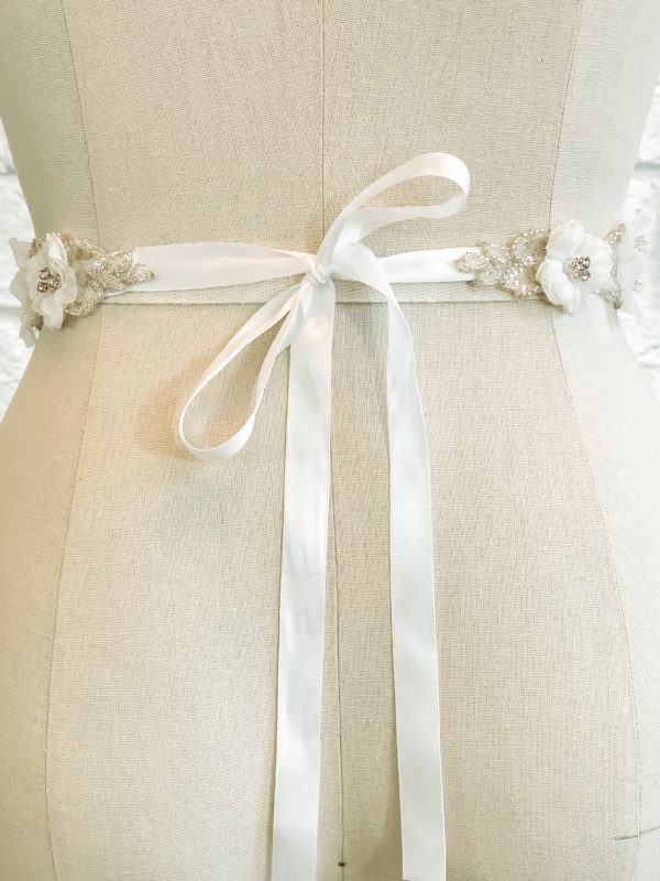 3d floral belt, pearl and rhinestone belt, organza flowers, floral wedding accessory, ribbon belt